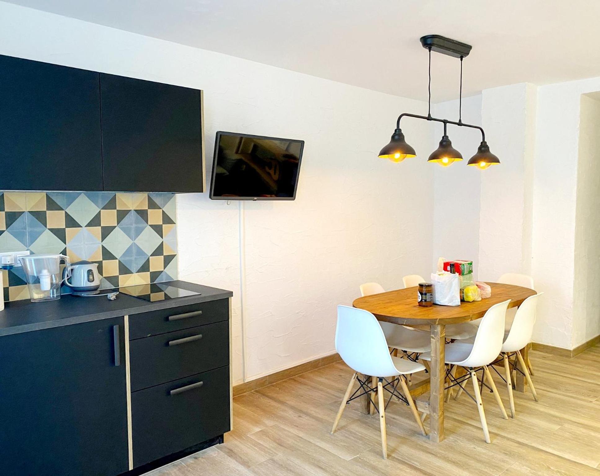 Y Hostel - Albergue Juvenil PMI Eksteriør bilde
